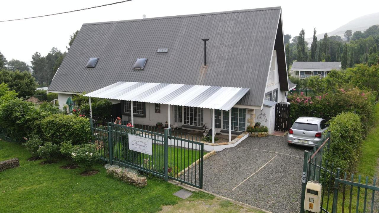 Honeysuckle Clarens Hotel Ngoại thất bức ảnh