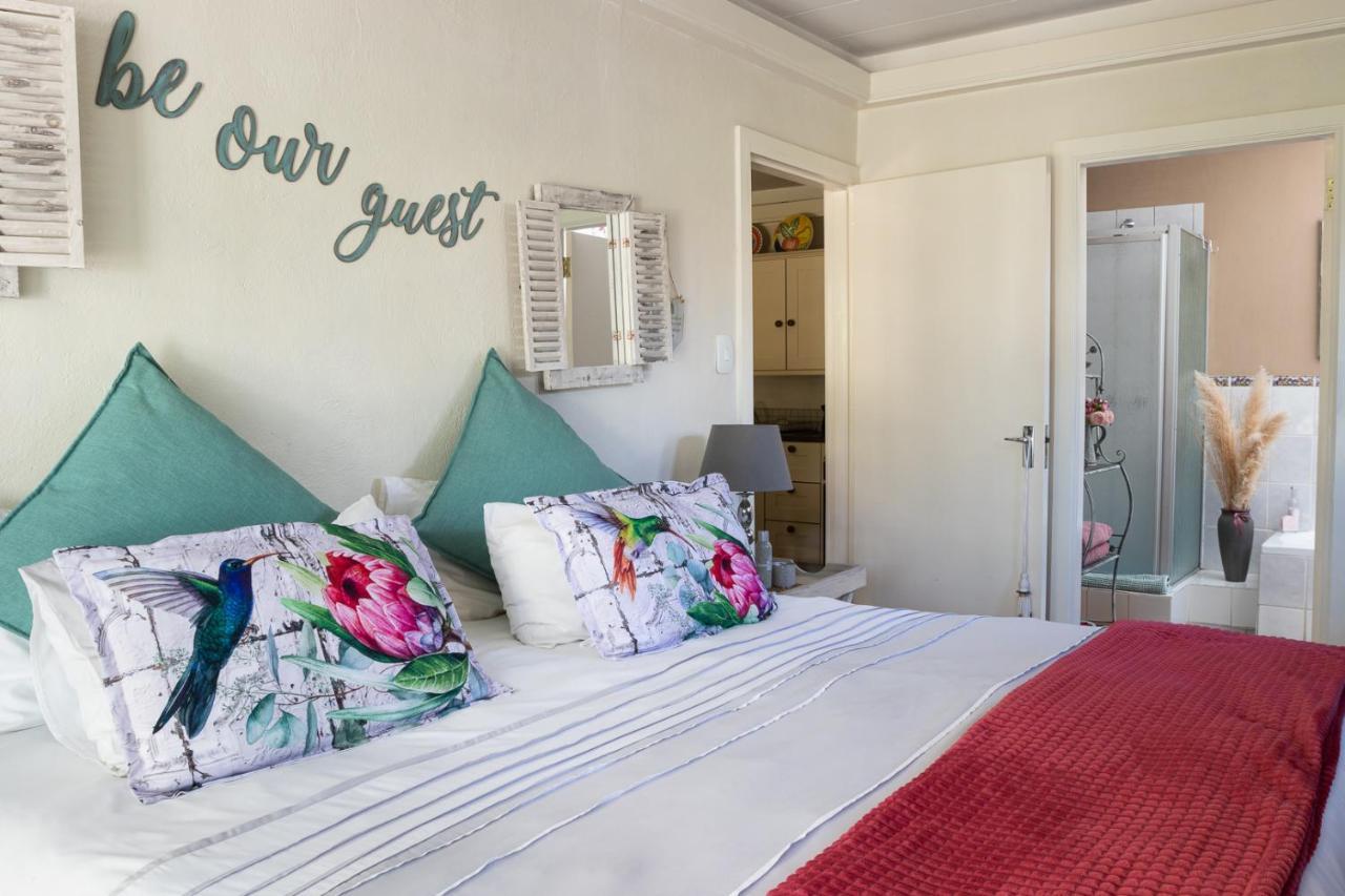 Honeysuckle Clarens Hotel Ngoại thất bức ảnh